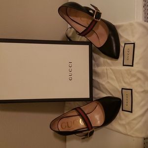 Gucci Mary Jane Heels 7.5